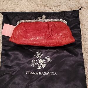 Clara Kasavina clutch